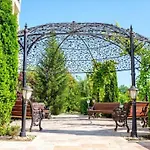 Cosher - Gardenia Palace 11 Free Parking Appartement *